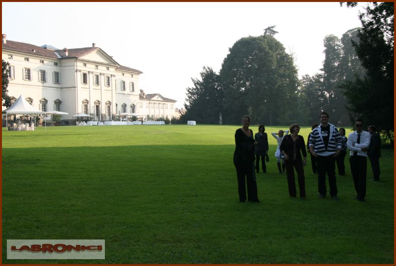 Clicca sul nome per scaricare le foto