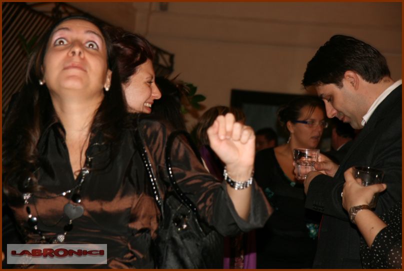 Clicca sul nome per scaricare le foto