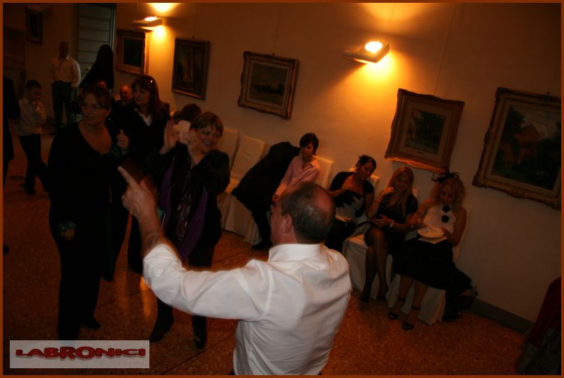 Clicca sul nome per scaricare le foto