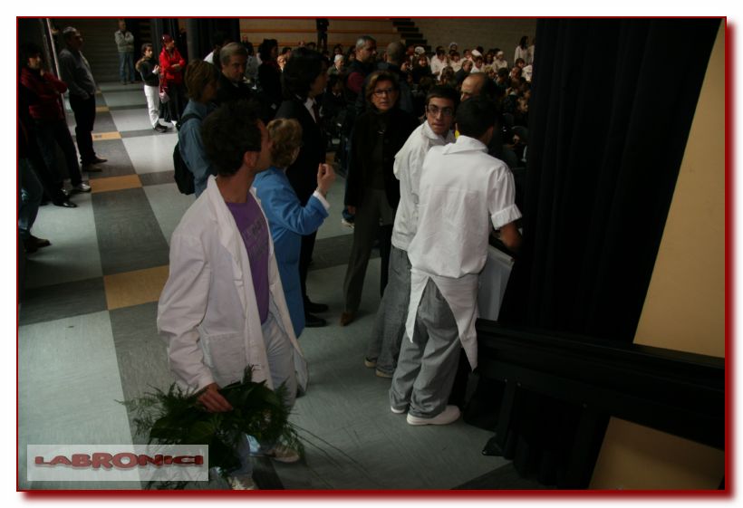 Clicca sul nome per scaricare le foto 