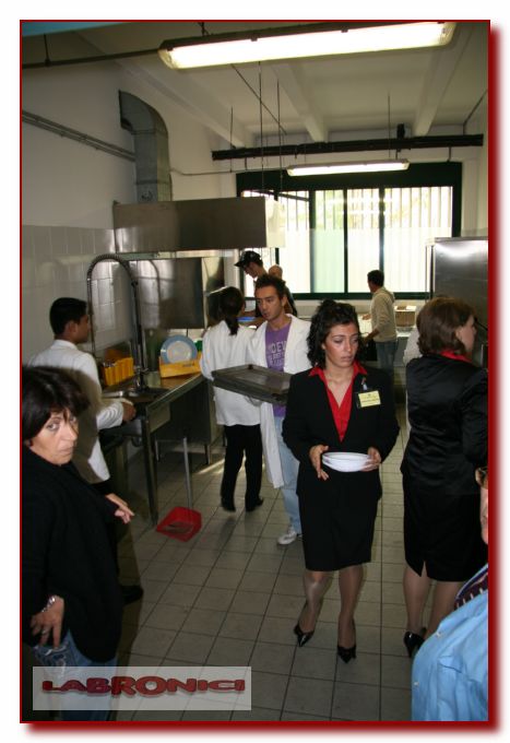 Clicca sul nome per scaricare le foto 