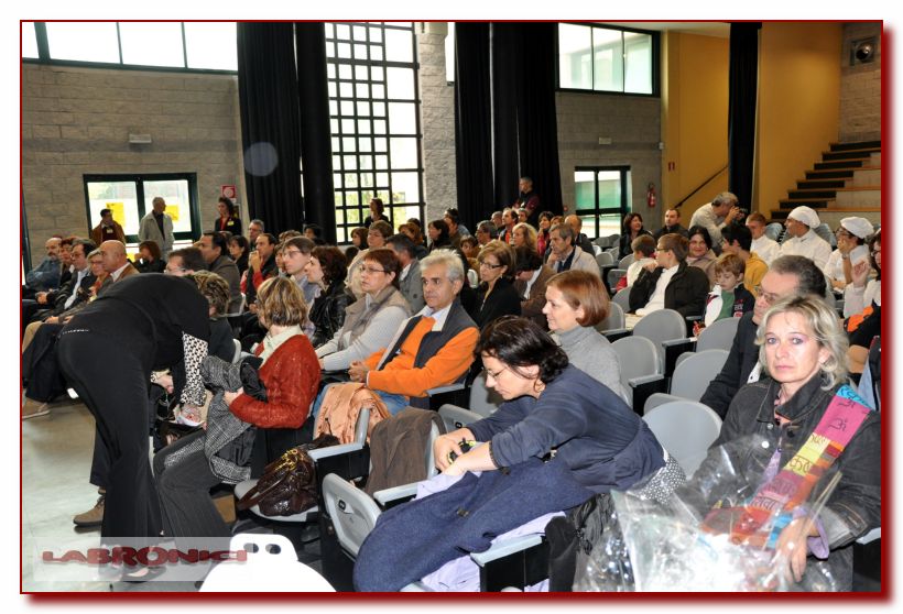 Clicca sul nome per scaricare le foto 