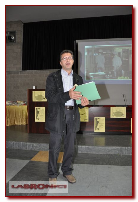 Clicca sul nome per scaricare le foto 