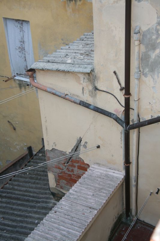 Clicca sul nome della foto  per scaricare (formato compresso)