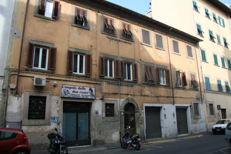 Clicca sul nome della foto  per scaricare (formato compresso)