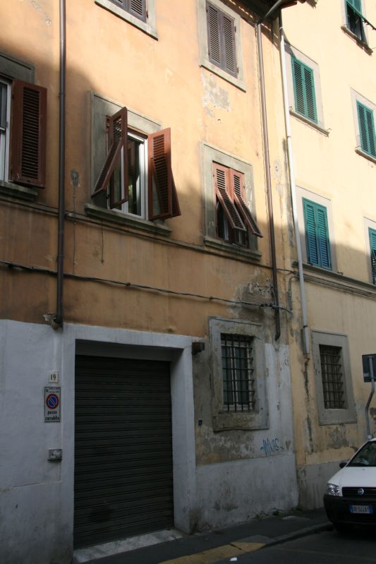 Clicca sul nome della foto  per scaricare (formato compresso)